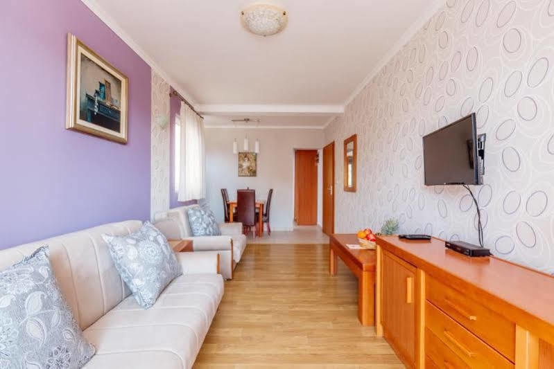 Perper Hotel Donja Lastva Zewnętrze zdjęcie